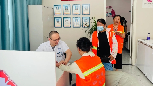 江苏省响水县总工会开展“送清凉”系列慰问活动