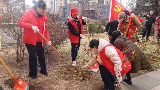 拉萨两级组织部门开展植树活�? title=