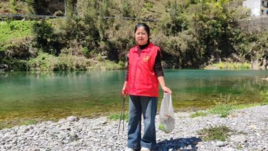 90后“河保姆”让青春在志愿服务中绽放