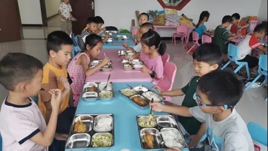 青岛市市北区总工会已开�?8家爱心托管驿�? title=