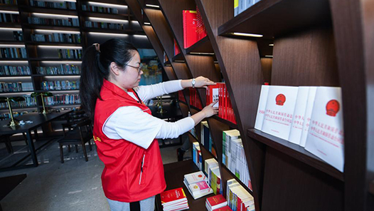 天津市宝坻区总工会开展女职工普法宣传月活? title=