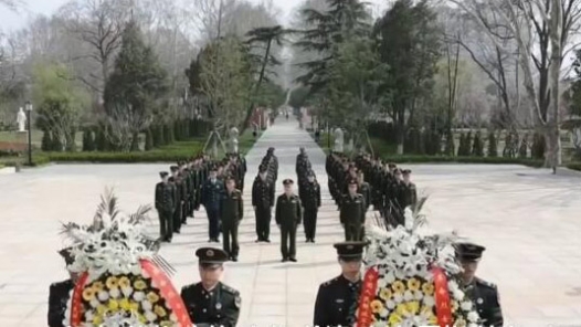 铭记英雄伟绩、矢志奋斗强?#32;全军各部队举办多种形式纪念活? title=