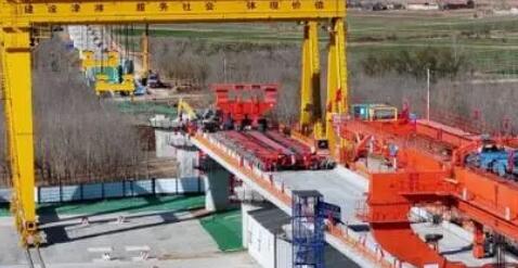 津潍高铁产业工人安全和试验检测技能大赛举? title=