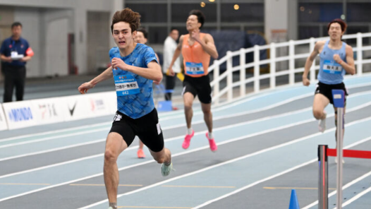 追光?0天内两破全国纪录，这位新疆帅小伙想要追赶苏炳? title=