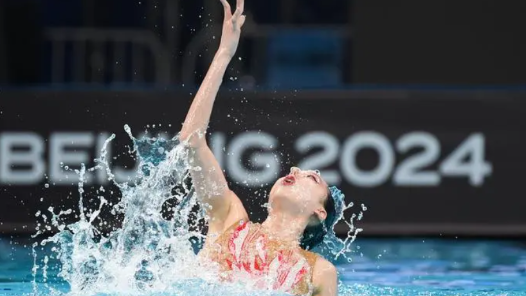 中国花游队开门红 首日摘三? title=