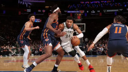 猛龙力克雄鹿终结15连败 布伦?5+11尼克斯负公牛