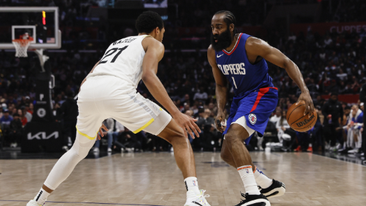 哈登三双威少17+5 快船8人上双送爵?1连败