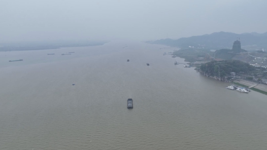 水位接近丰水线！鄱阳湖区通江水体面积今年首次突破2000平方公里