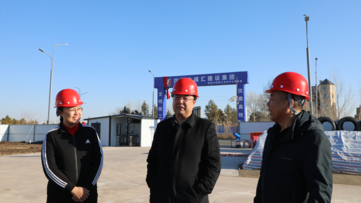 呼伦贝尔市总工会深入海拉尔区开展调�? title=
