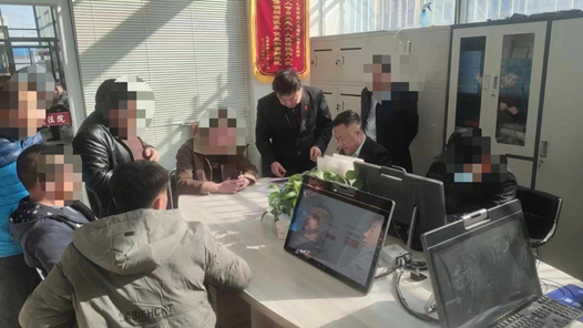 内蒙古扎赉特旗：“法�?工会”联动调�?#32;高效化解劳动争议纠纷