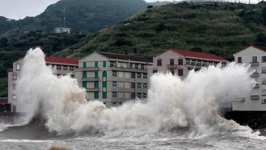 台风“格美”今晚登陆 中央气象台发布台风红色预警