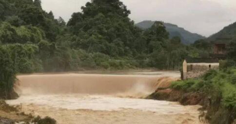 湖南：1992站降雨超过50毫米 湘江今年第4号洪水形成