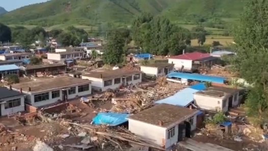 乡镇部分道路被毁 辽宁葫芦岛全力打通公路生命线