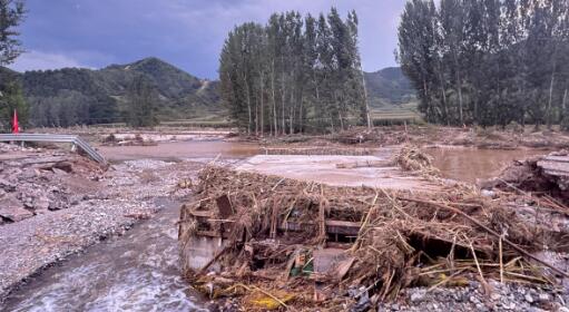 辽宁葫芦岛因强降雨累计转移超5万人 营救遇险人员769名