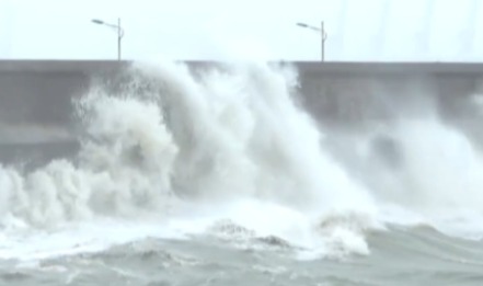 上海：暴雨预警升级为橙色，全市启动防汛防台二级响应行动